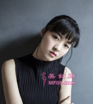 怎样使头发变柔顺呢？