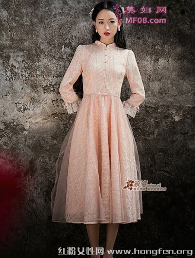 蕾丝长裙拯救不完美的身材 轻松遮盖肉肉显高显瘦