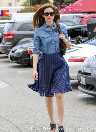 �＾����MM��δ��´���? ѡ��ȹװ�����Ը�����