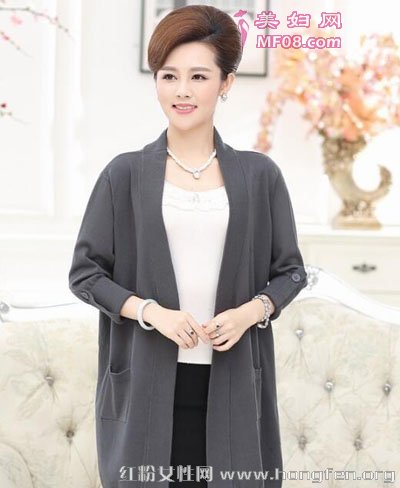 适合中年女性穿的春装薄外套 时尚大方又显气质
