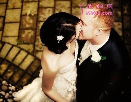 女生婚前恐惧症都有哪些具体表现呢？