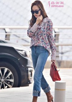 韩星郑秀妍同款长袖衬衫 基础衬衫也能被她穿得时髦有范