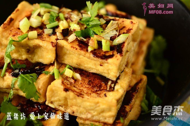 炸臭豆腐的做法