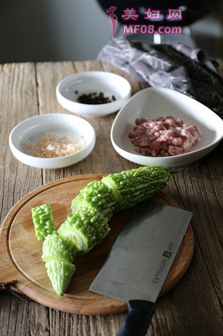 酿苦瓜