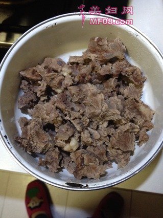 胡萝卜烧牛腩