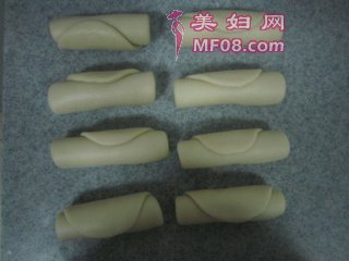 蛋黄酥