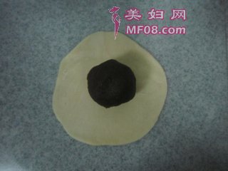 蛋黄酥