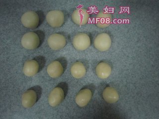蛋黄酥