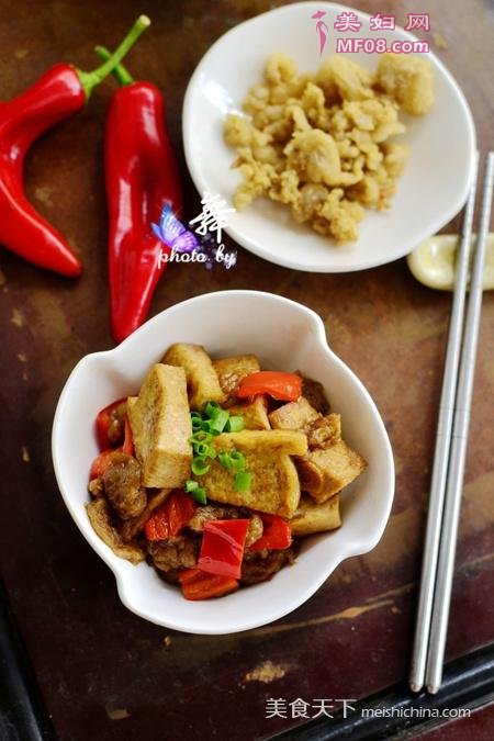 猪油渣烧豆腐