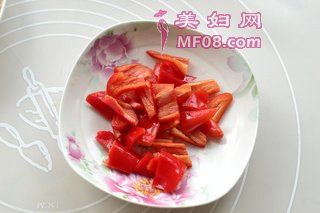 猪油渣烧豆腐