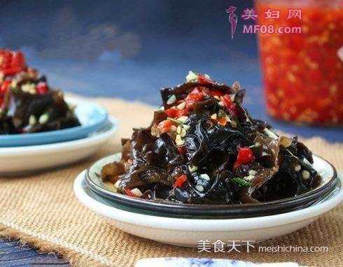 火麻油拌木耳