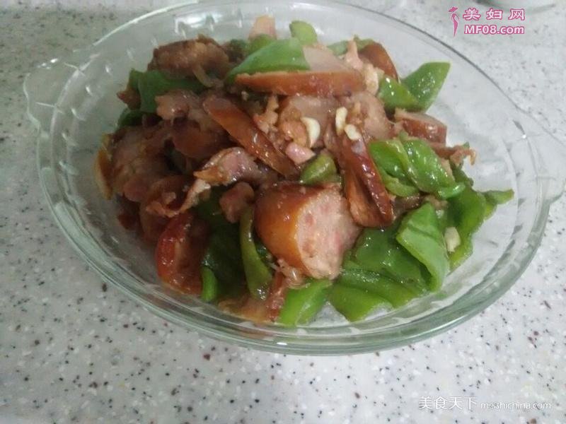 熏肠炒麻椒