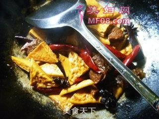 豆腐干烧牛肉