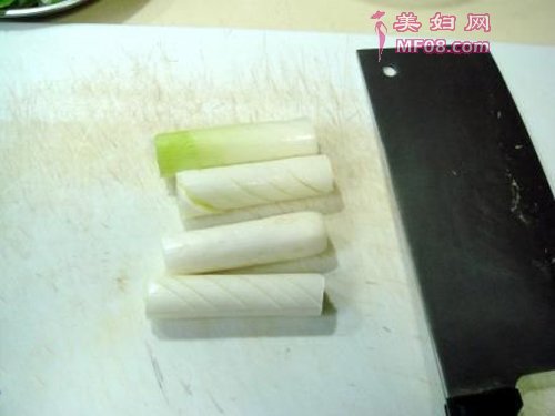葱烧海参的家常做法 美味就要自己来