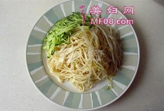 ζ裺8