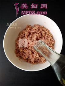 【不用擀皮不用油炸，健康春卷简单做】腐皮春卷的做法步骤：4