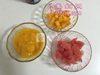 ֦¶裺3