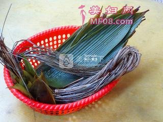 广式腊味粽子的做法步骤：6