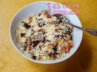 广式腊味粽子的做法步骤：5