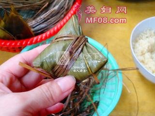 广式腊味粽子的做法步骤：9