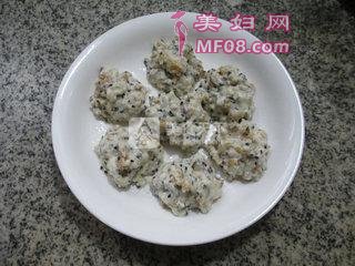 ֥ 裺7