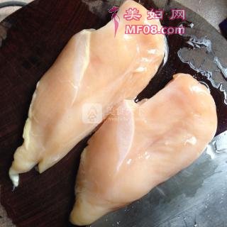 #ACA烘焙明星大赛#酥香鸡排的做法步骤：1
