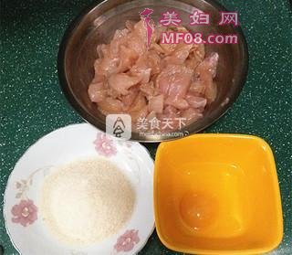 香烤鸡米花的做法步骤：1