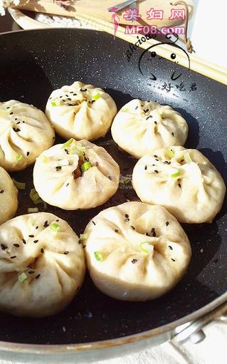 香菇虾仁生煎包的做法步骤：26
