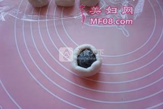 团团圆圆～五彩黑芝麻汤圆的做法步骤：13