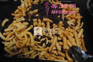 葡萄干萨琪玛的做法步骤：11