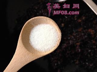 裺9