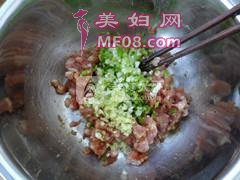 炸丸子的做法步骤：4
