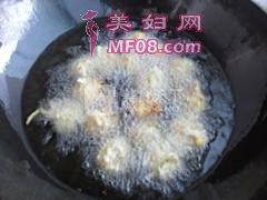 炸丸子的做法步骤：9
