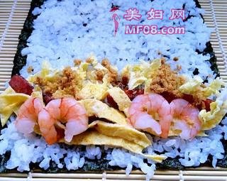自制简单美味寿司的做法步骤：5
