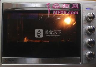 裺8