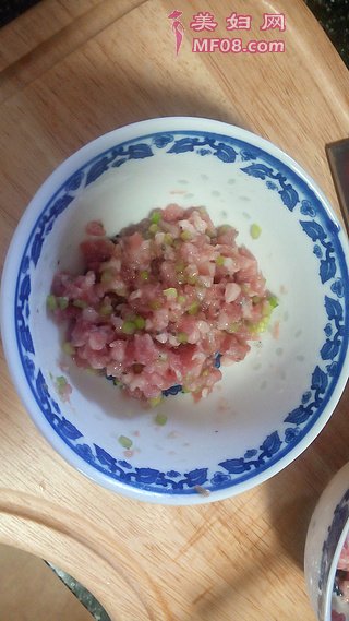 źе裺5