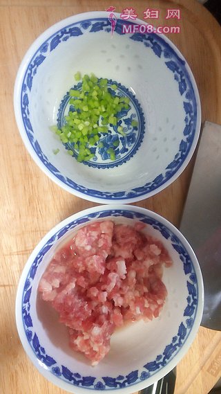 źе裺4