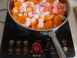 胡萝卜果脯的做法步骤：3
