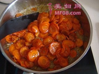 胡萝卜果脯的做法步骤：5