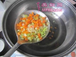 土豆沙拉的做法步骤：6