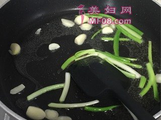 ֭Ϻ裺3