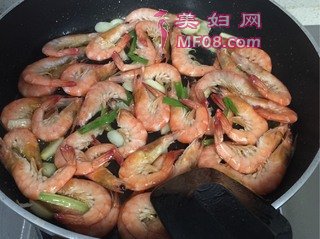 ֭Ϻ裺5