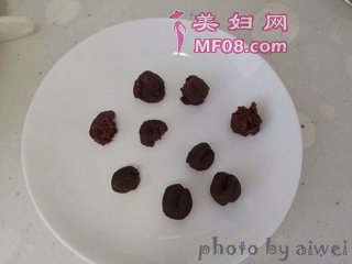 ̶裺9