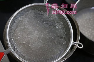 ֦¶裺3