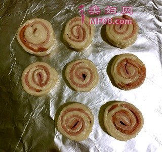 ζ󡱲ͬƤ裺4