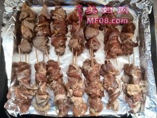 伦⴮裺8