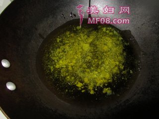 炸香蕉的做法步骤：8