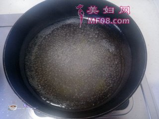 【幸福甜蜜好滋味】芝麻香芋条的做法步骤：8