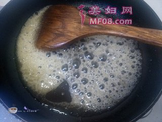【幸福甜蜜好滋味】芝麻香芋条的做法步骤：9