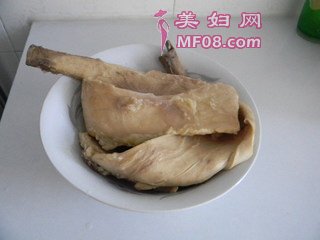 爽口牛板筋的做法步骤：1